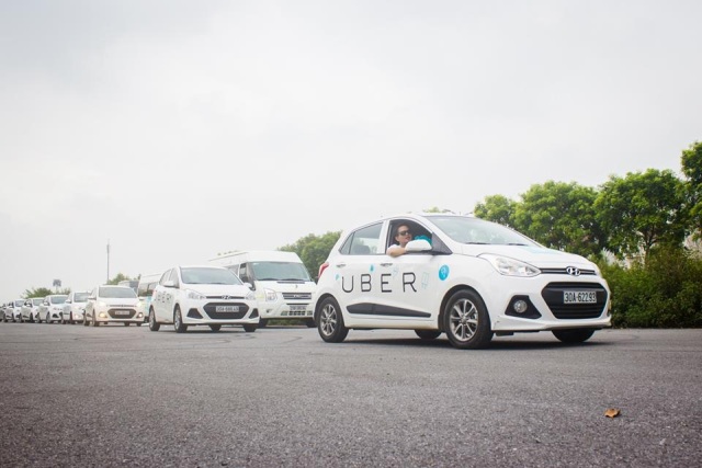 Doanh thu của Uber đều được lưu trữ điện tử, minh bạch và dễ theo dõi nên việc thu thuế trở nên dễ dàng hơn so với các hãng taxi truyền thốngn rất nhiều so với ngành vận tải truyền thống.