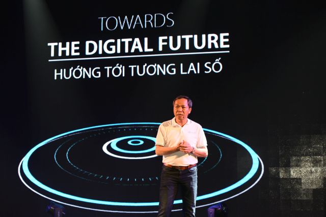 Ông Nguyễn Trung Chính, Chủ tịch HĐQT kiêm Tổng giám đốc Tập đoàn Công nghệ CMC công bố chiến lược mới của tập đoàn 