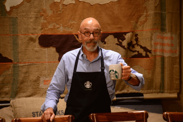 ông Major Cohen đã có 22 năm làm việc cho Starbucks  
