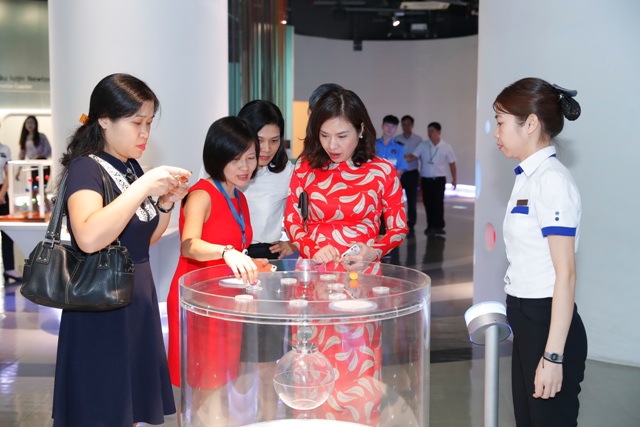 Trung tâm công nghệ cao Panasonic Risupia đã thu hút được 600,000 khách tham quan trong đó có gần 400,000 học sinh, sinh viên ở Hà Nội.