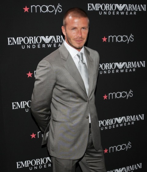 Đến giờ nhiều tín đồ thời trang vẫn không thể quên được chiến dịch quảng cáo của Emporio Armani kết hợp cùng “Người đàn ông hấp dẫn nhất hành tinh” David Beckham. 