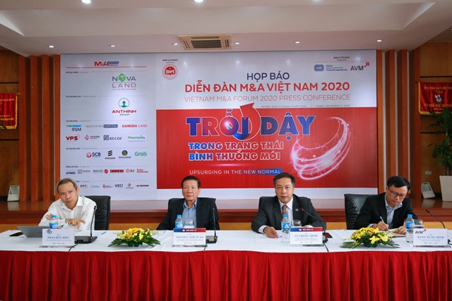 Ban tổ chức Diễn đàn M&A Việt Nam lần thứ 12 năm 2020 với chủ đề “Trỗi dậy trong trạng thái bình thường mới” tại cuộc họp báo sáng nay