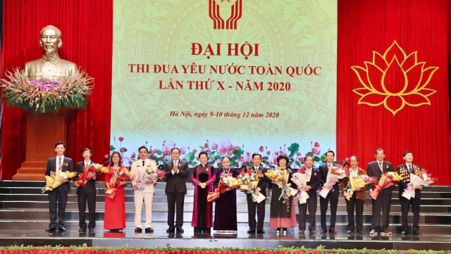 Ông Johnathan Hạnh Nguyễn cùng các tập thể, cá nhân được vinh danh tại Đại hội thi đua yêu nước toàn quốc lần thứ X