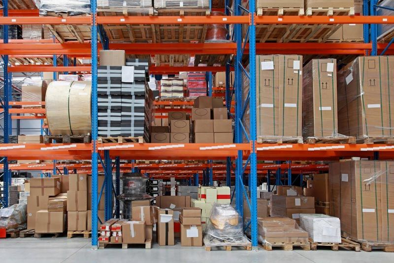 Kho th&ocirc;ng minh, trung t&acirc;m ho&agrave;n tất đơn h&agrave;ng đang trở th&agrave;nh &ldquo;điểm n&oacute;ng&rdquo; h&uacute;t kh&aacute;ch thu&ecirc; c&ocirc;ng nghiệp.