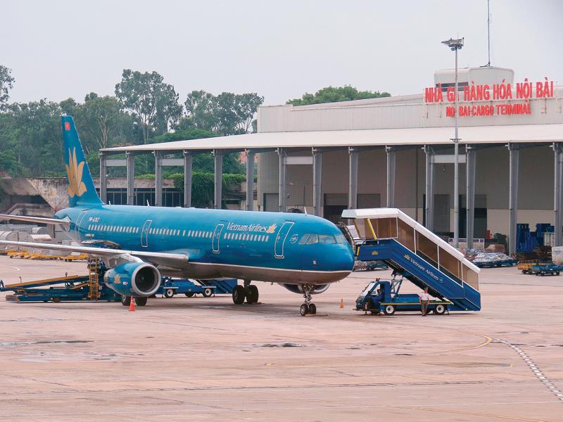 ACV cũng là một trong những doanh nghiệp liên tục làm ăn có lãi trong ngành giao thông – vận tải, với “hai con gà đẻ trứng vàng” là Sân bay Nội Bài và Sân bay Tân Sơn Nhất.
