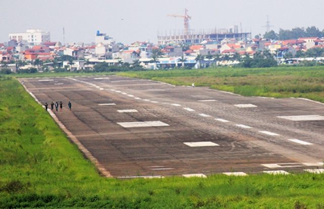 Sân bay Gia Lâm có chiều dài đường cất hạ cánh: chính 2.000 m; phụ: 1.200m. Ảnh: Internet