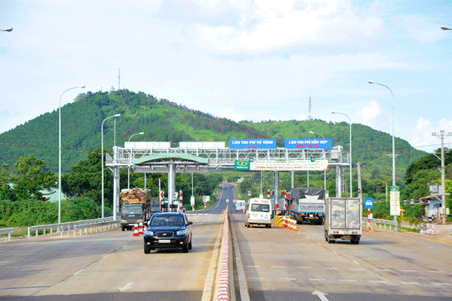 Một trạm thu phí hoàn vốn cho Dự án nâng cấp, mở rộng đường Hồ Chí Minh (Quốc lộ 14) đoạn Pleiku – cầu 110 