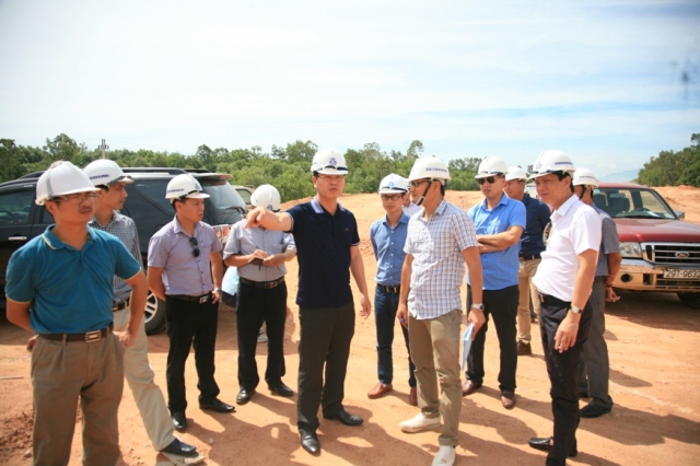 Ông Đinh Văn Thanh - Tổng giám đốc mới của Cienco1 kiểm tra tiến độ thi công gói thầu sô 1, số 7 cao tốc Đà Nẵng-Quảng Ngãi