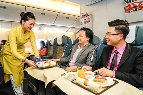 Món ăn trên các chuyến bay của Vietnam Airlines ngày càng phong phú