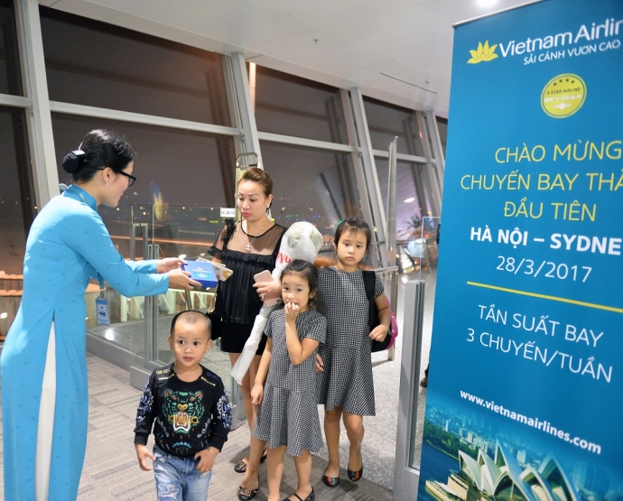 Thông qua đường bay thẳng hơn 9 tiếng không điểm dừng, Vietnam Airlines đã nâng tổng số chuyến bay khai thác đến Úc lên 17 chuyến/tuần, tạo điều kiện cho việc đi lại giữa 2 quốc gia Việt Nam và Úc dễ dàng và thuận tiện hơn