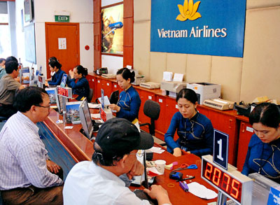 Cục Hàng không Việt Nam khẳng định, giá dịch vụ vận chuyển hành khách hạng phổ thông hiện nay đang được quản lý và triển khai thực hiện theo cơ chế giá vé linh hoạt với cơ cấu nhiều dải giá trên một chặng bay, đảm bảo không vượt mức tối đa quy định.