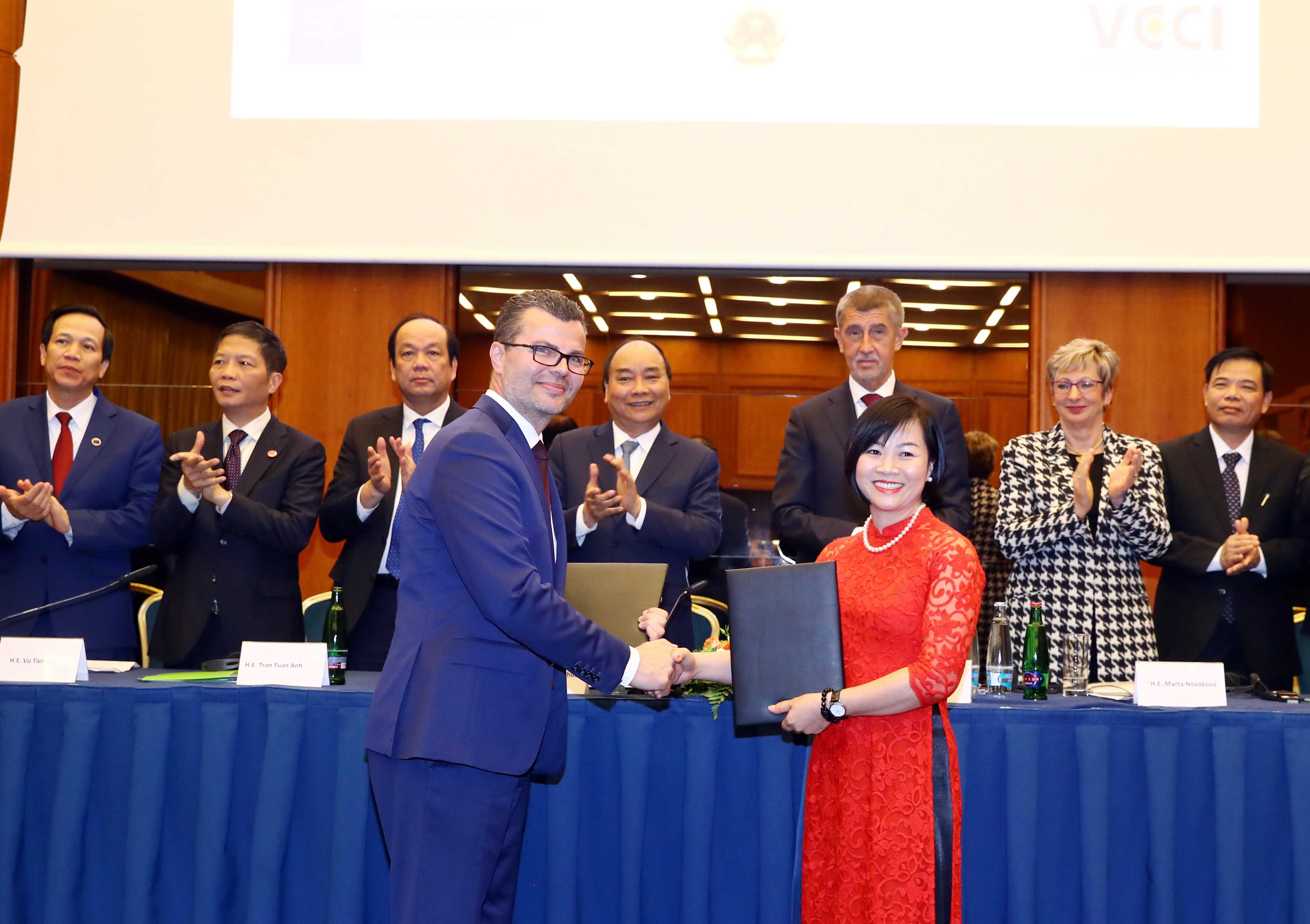 Đường bay thẳng nối Việt Nam với Séc sẽ là tiền đề quan trọng cho kế hoạch mở rộng tuyến bay tới thị trường Đông Âu nói riêng và châu Âu nói chung của Bamboo Airways 