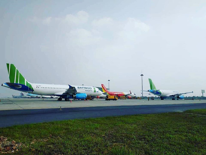 Bamboo Airways hiện là hãng bay thứ 5 tại Việt Nam có giấy phép bay vận chuyển hành khách, bên cạnh Vietnam Airlines, Vietjet Air, Jetstar Pacific và VASCO.
