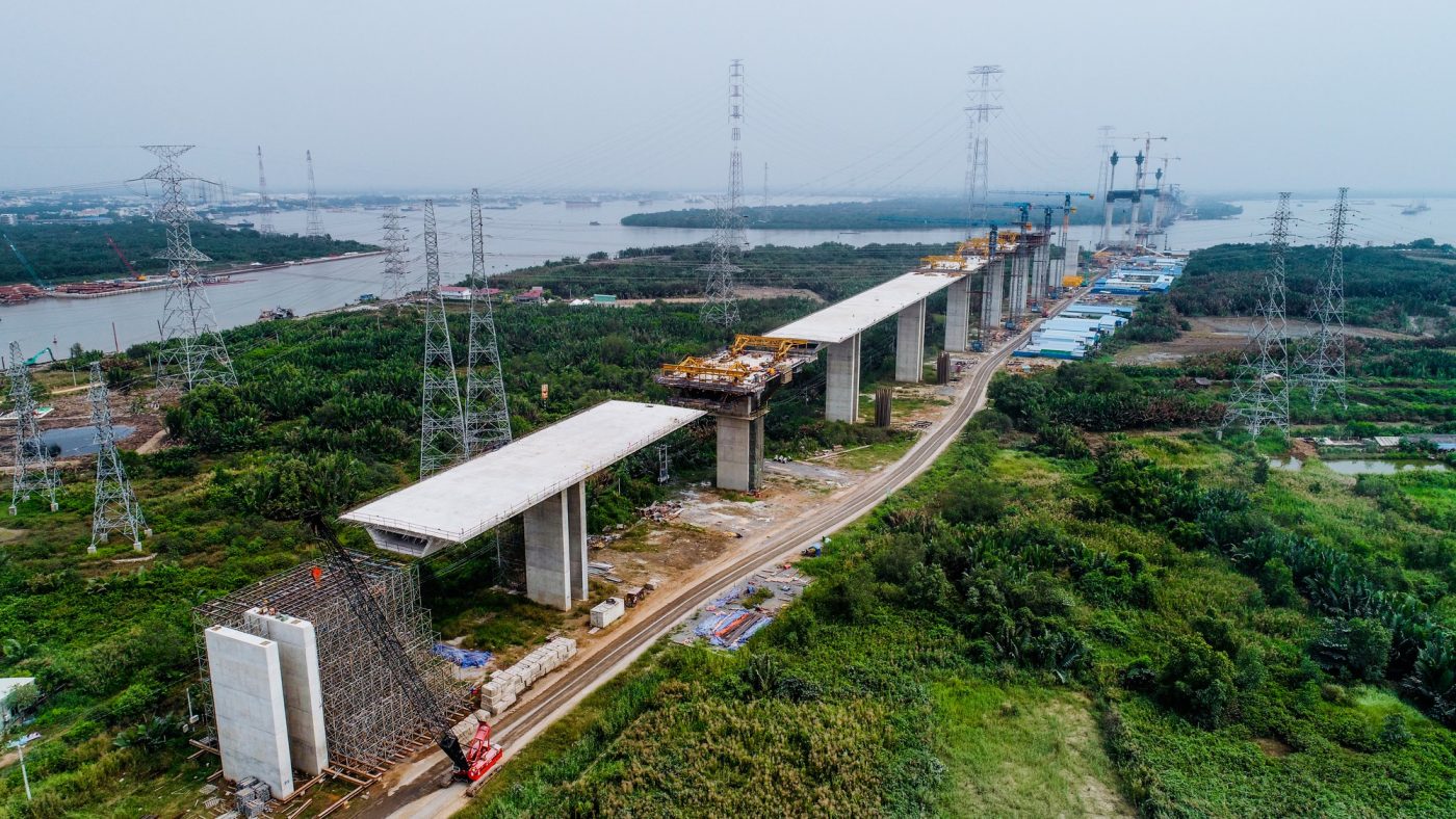 Dự án đường cao tốc Bến Lức - Long Thành chỉ có thể hoàn thành các gói thầu vay vốn ADB vào tháng 6/2023 do vướng mắc trong GPMB và bố trí vốn.