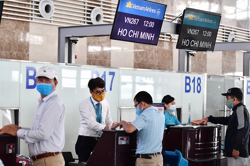 Trong bộ điều kiện nhóm giá hành khách mới của Vietnam Airlines một số hạng đặt chỗ được tăng cường quyền lợi, hướng tới đáp ứng nhu cầu của khách hàng công vụ, khách hàng tổ chức.