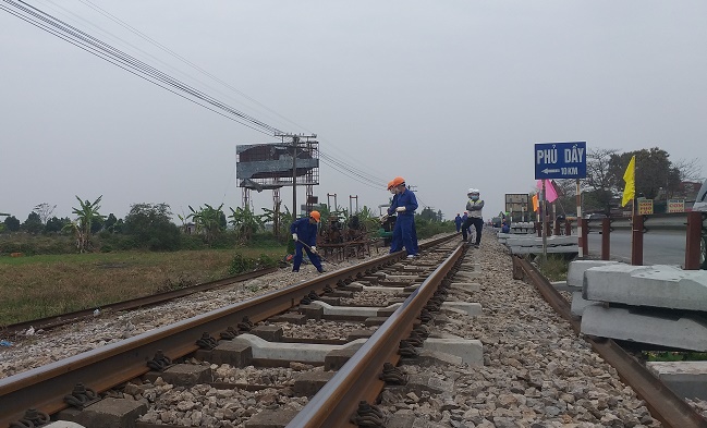 Thi công Dự án Cải tạo, nâng cấp các công trình thiết yếu đoạn Hà Nội – Vinh, tuyến đường sắt Hà Nội – Tp.HCM đoạn qua Hà Nam.
