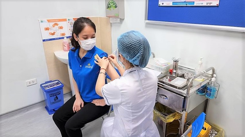 Mục tiêu của Vietnam Airlines Group là 100% cán bộ nhân viên được tổ chức tiêm vaccine Covid-19 miễn phí bằng nguồn quỹ phúc lợi của Tổng công ty.