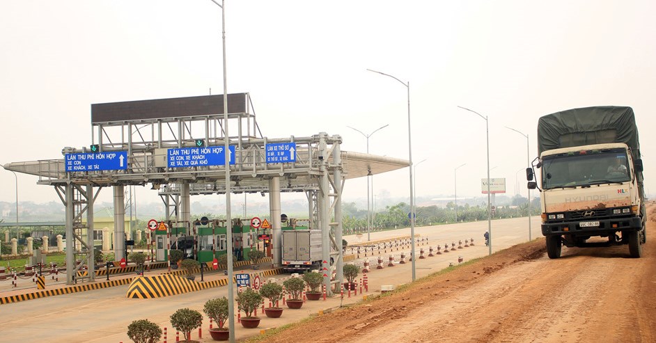 Trạm thu phí Tam Nông hoàn vốn cho Dự án BOT xây dựng đường Hồ Chí Minh đoạn từ QL2 đến Hương Nộn và nâng cấp, mở rộng QL32 đoạn từ Cổ Tiết đến Cầu Trung Hà, tỉnh Phú Thọ.