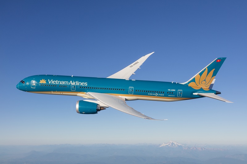 Tất cả chuyến bay giữa Việt Nam và Úc đều được Vietnam Airlines khai thác bằng các dòng tàu bay thân rộng hiện đại là Boeing 787 và Airbus A350.