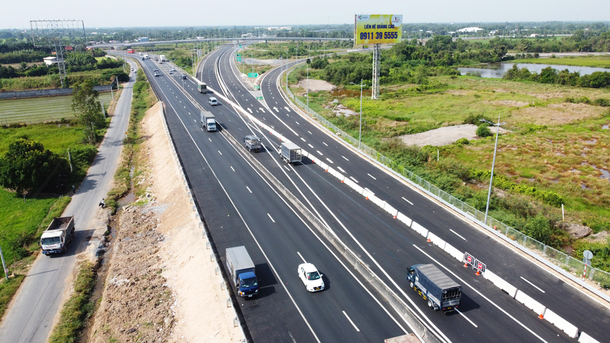 Tuyến cao tốc Trung Lương - Mỹ Thuận.