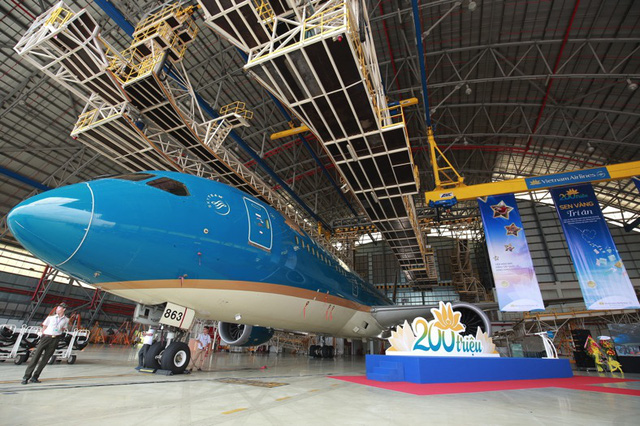 Một cơ sở bảo dưỡng tàu bay của Vietnam Airlines tại sân bay Nội Bài.