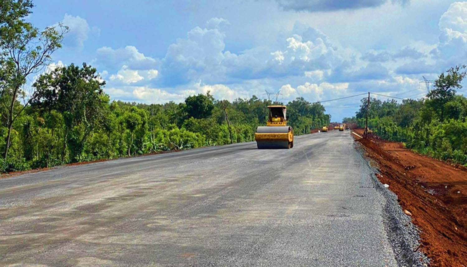 Thi công đoạn tránh phía Đông TP. Buôn Ma Thuột.