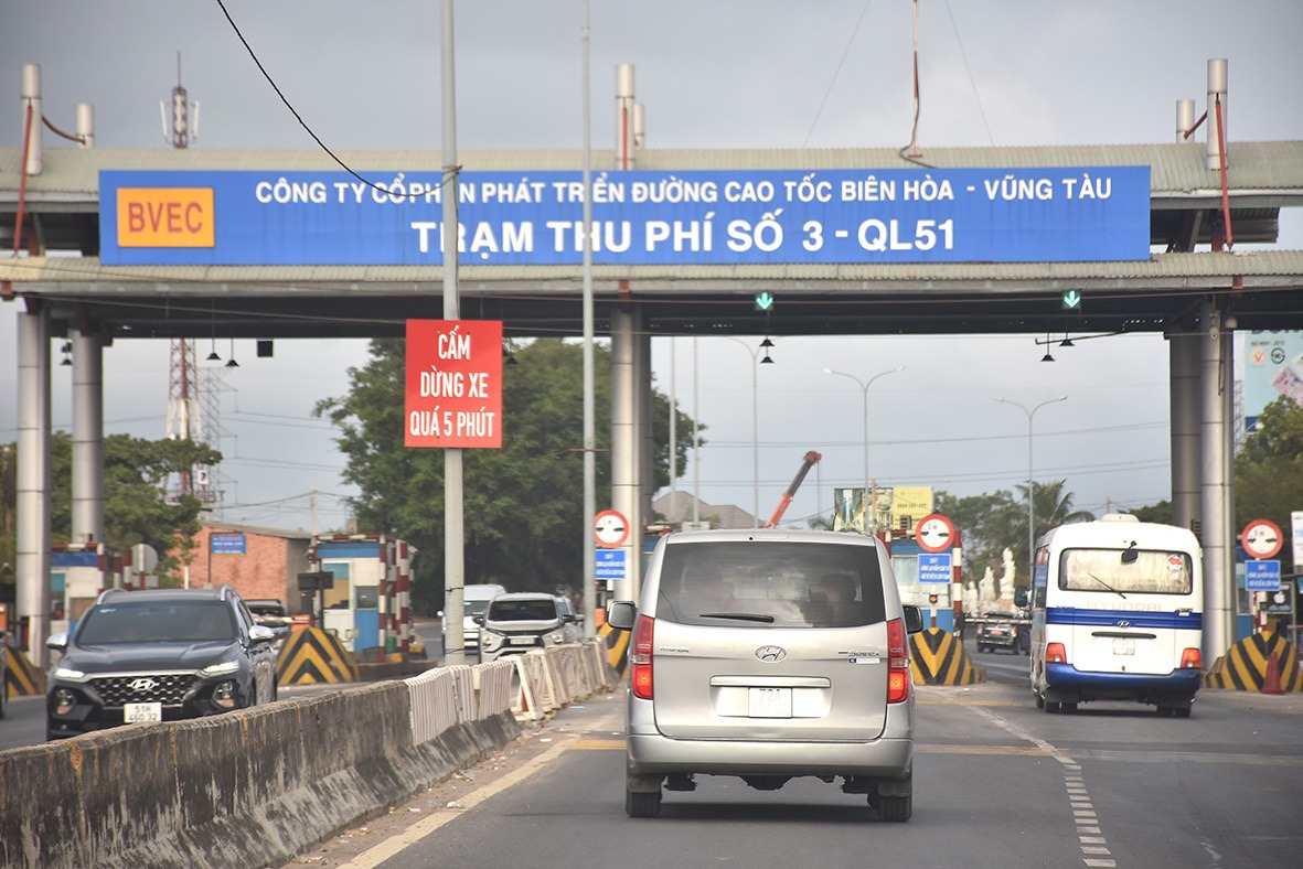 Một trạm thu phí trên tuyến cao tốc TP.HCM - Long Thành - Dầu Giây do VEC quản lý, khai thác.