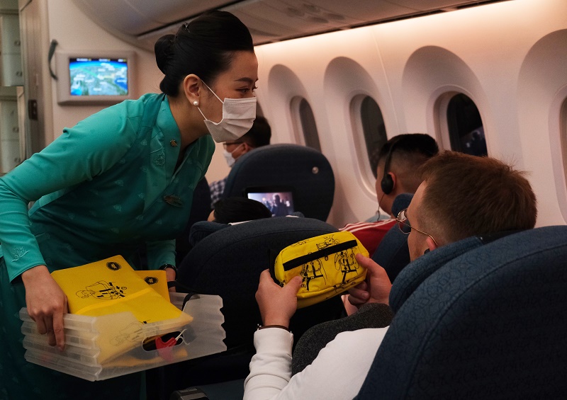 Vietnam Airlines hoàn thành thử thách chuyến bay bền vững Skyteam phát  động  Báo Người lao động