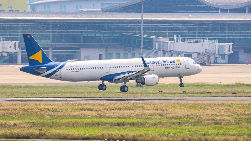 Một tàu bay của Vietravel Airlines.