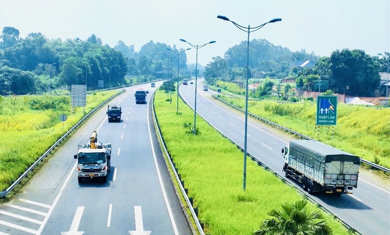 Một đoạn cao tốc Cầu Giẽ - Ninh Bình.