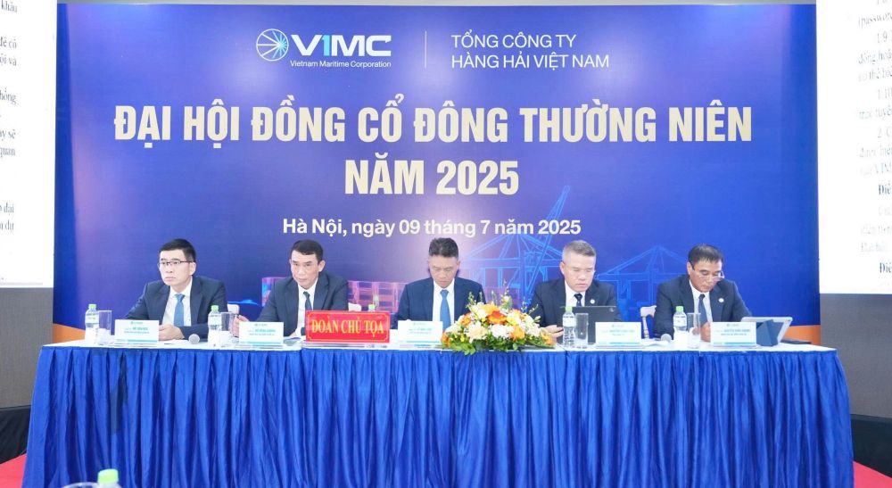 Ban chủ tọa Đại hội đồng cổ đông thường niên năm 2025.
