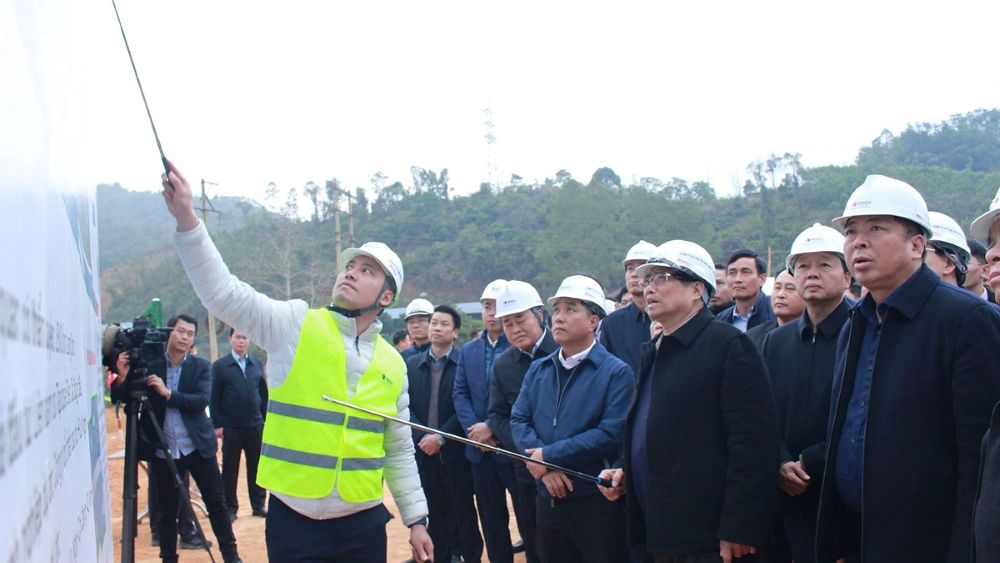 Thủ tướng Chính phủ - Trưởng Ban chỉ đạo kiểm tra tiến độ Dự án cao tốc Đồng Đăng - Trà Lĩnh hồi tháng 2/2025.