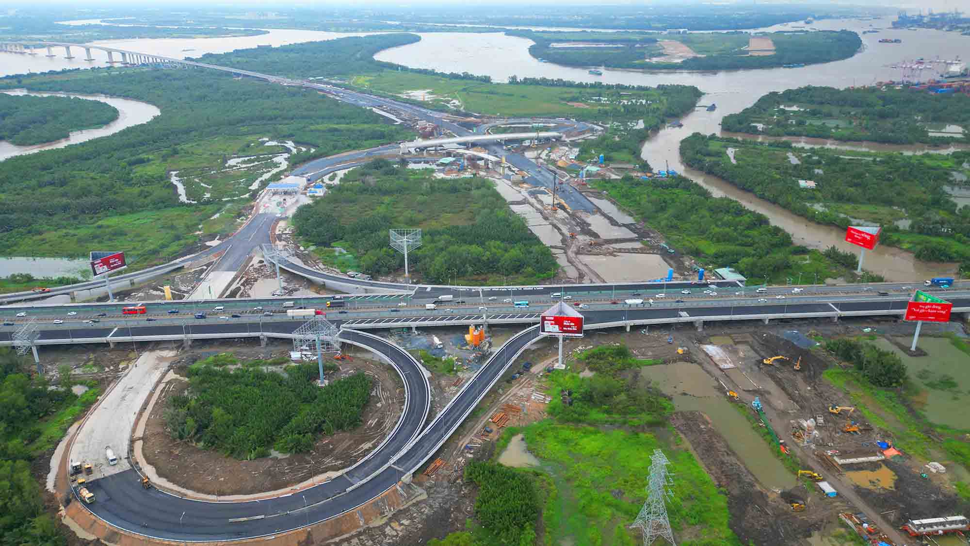 kết nối với cao tốc TP.HCM - Long Thành