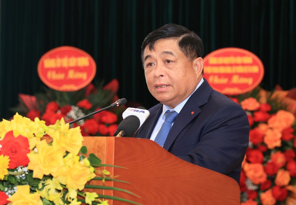 Phó thủ tướng Nguyễn Chí Dũng: ngành GTVT (giờ đây là ngành Xây dựng) vẫn phải gánh vác sứ mệnh trên vai, tiên phong như những người công binh đi trước mở đường.