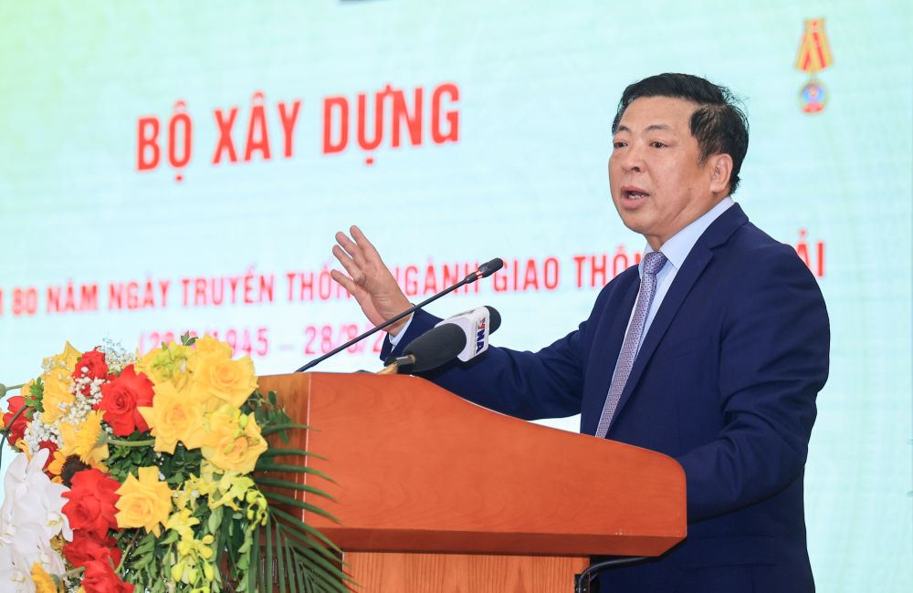 Bộ trưởng Bộ Xây dựng Trần Hồng Minh ngành Giao thông vận tải hôm nay tự hào nhìn lại chặng đường 80 năm để càng vững bước hơn cho chặng đường phía trước. 