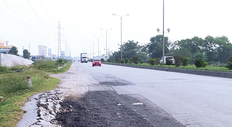 Sửa chữa hư hỏng nền, mặt đường, công trình và hệ thống ATGT đoạn Km322+100 - Km330+200, Quốc lộ 1 (tuyến tránh phía Đông TP. Thanh Hóa