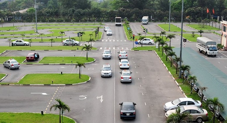 Hoạt động ghị định số 160/2024/NĐ-CP ngày 18 tháng 12 năm 2024 của Chính phủ quy định về hoạt động đào tạo và sát hạch lái xe