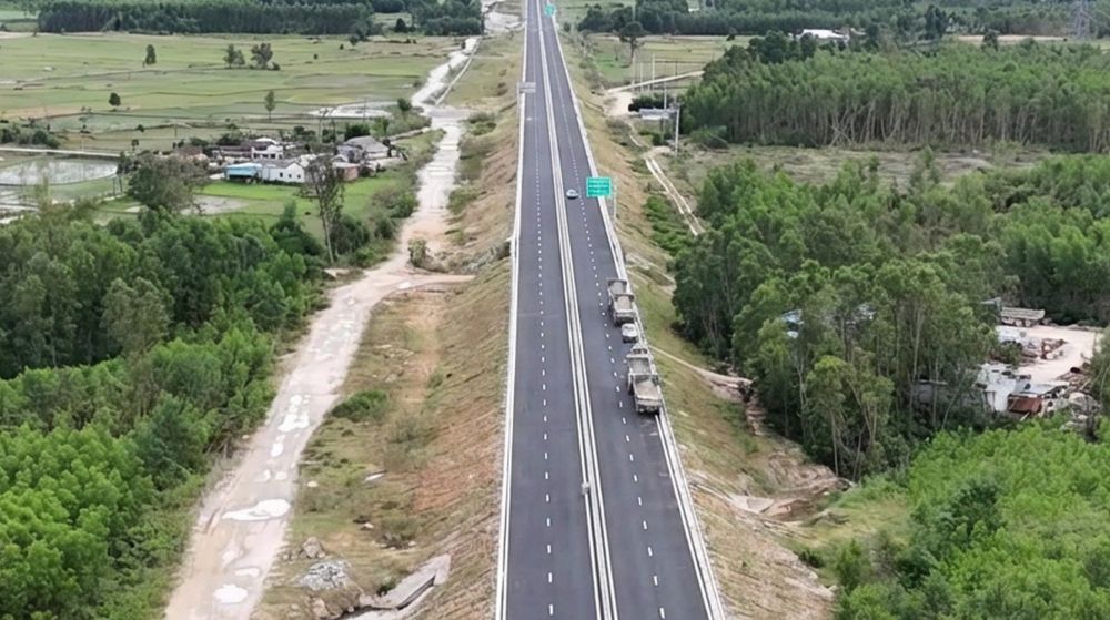 HHV thi công Dự án cao tốc Bắc - Nam, đoạn Quảng Ngãi - Hoài Nhơn.