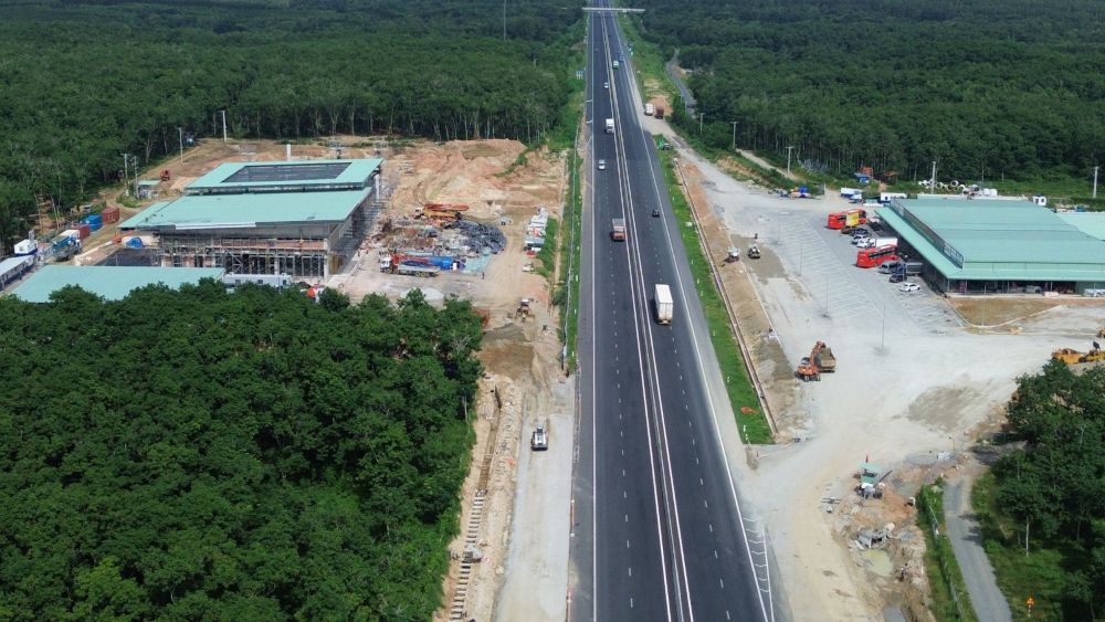 Trạm dừng nghỉ tr&ecirc;n đoạn cao tốc Phan Thiết - Dầu Gi&acirc;y tại thời điểm th&aacute;ng 8/2025.
