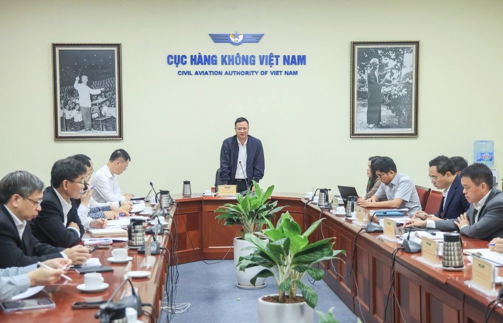 Cục trưởng Cục h&agrave;ng kh&ocirc;ng Việt Nam 