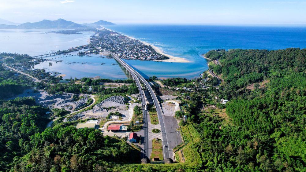 Dự &aacute;n PPP ho&agrave;n thiện hầm đường bộ Hải V&acirc;n do HHV thực hiện.