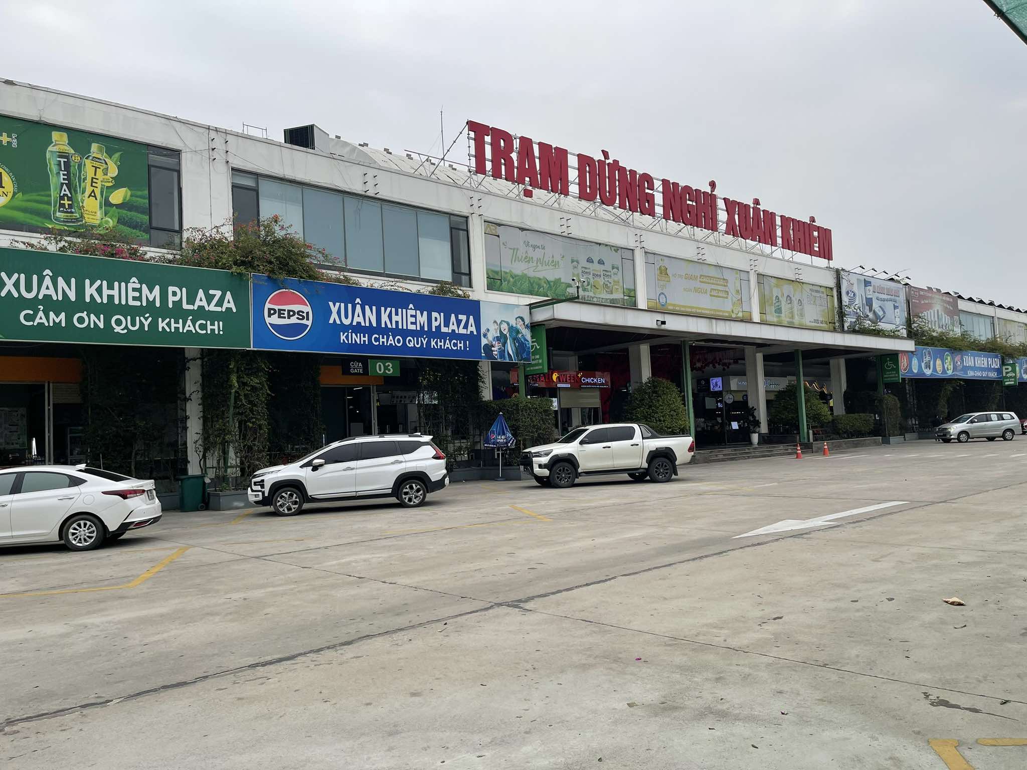 Trạm dừng nghỉ Xu&acirc;n Khi&ecirc;m tr&ecirc;n cao tốc Cao Bồ - Mai Sơn.