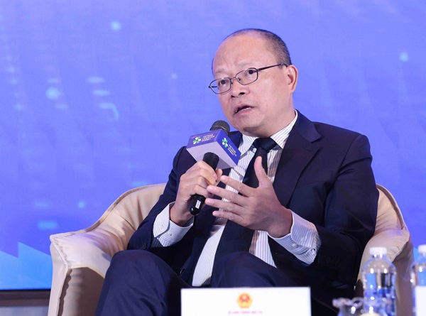 Ts. Bùi Thiên Thu . Gs Đại học Okayama (Nhật Bản) . Phó Chủ tịch Hội Cảng-Đường thuỷ- Thềm lục địa VN . nguyên Cục trưởng Cục ĐTNĐ VN