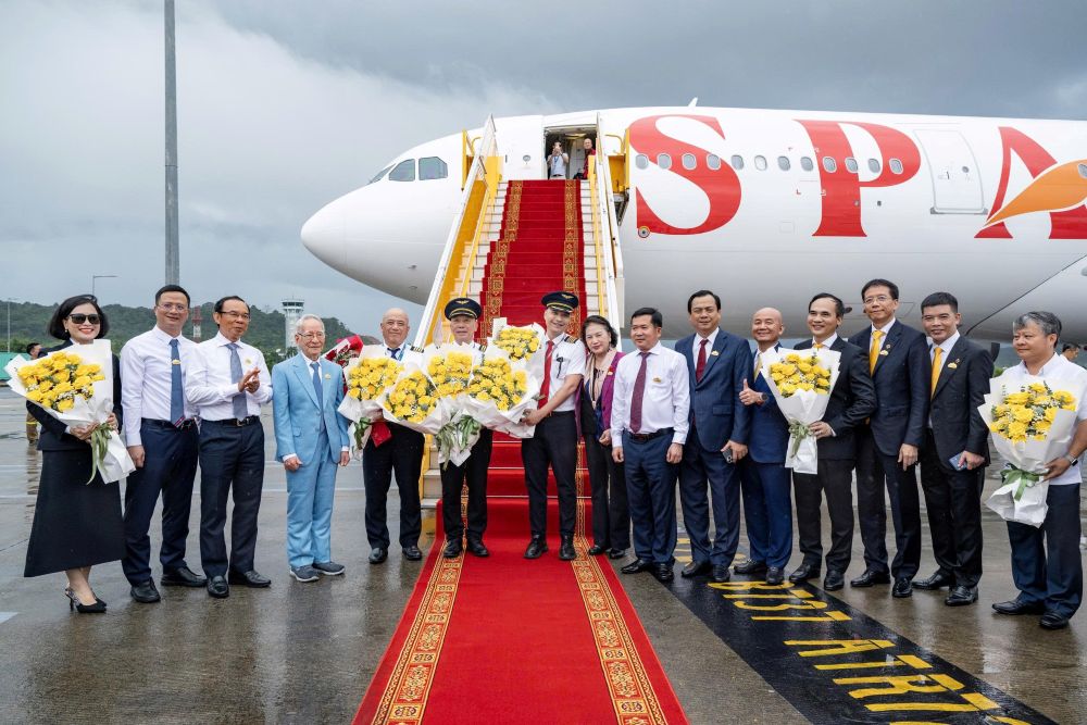 Nguy&ecirc;n Chủ tịch Quốc hội Nguyễn Thị Kim