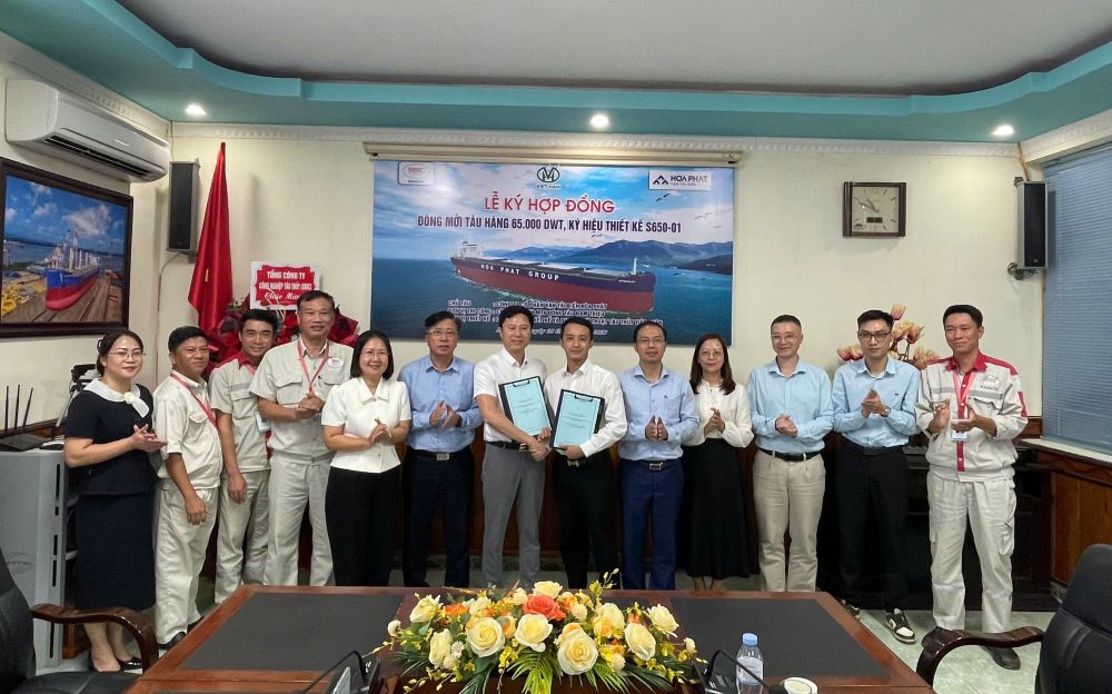 Quang cảnh lễ ký kết hợp đồng tín dụng cho Dự án