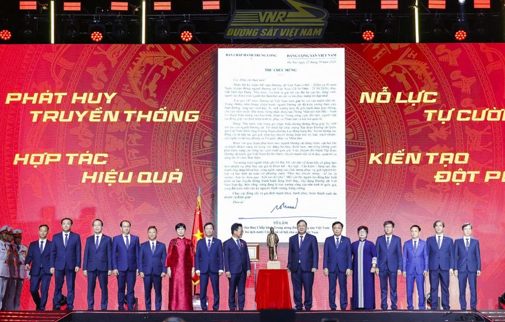 L&atilde;nh đạo Tập đo&agrave;n Đường sắt quốc gia