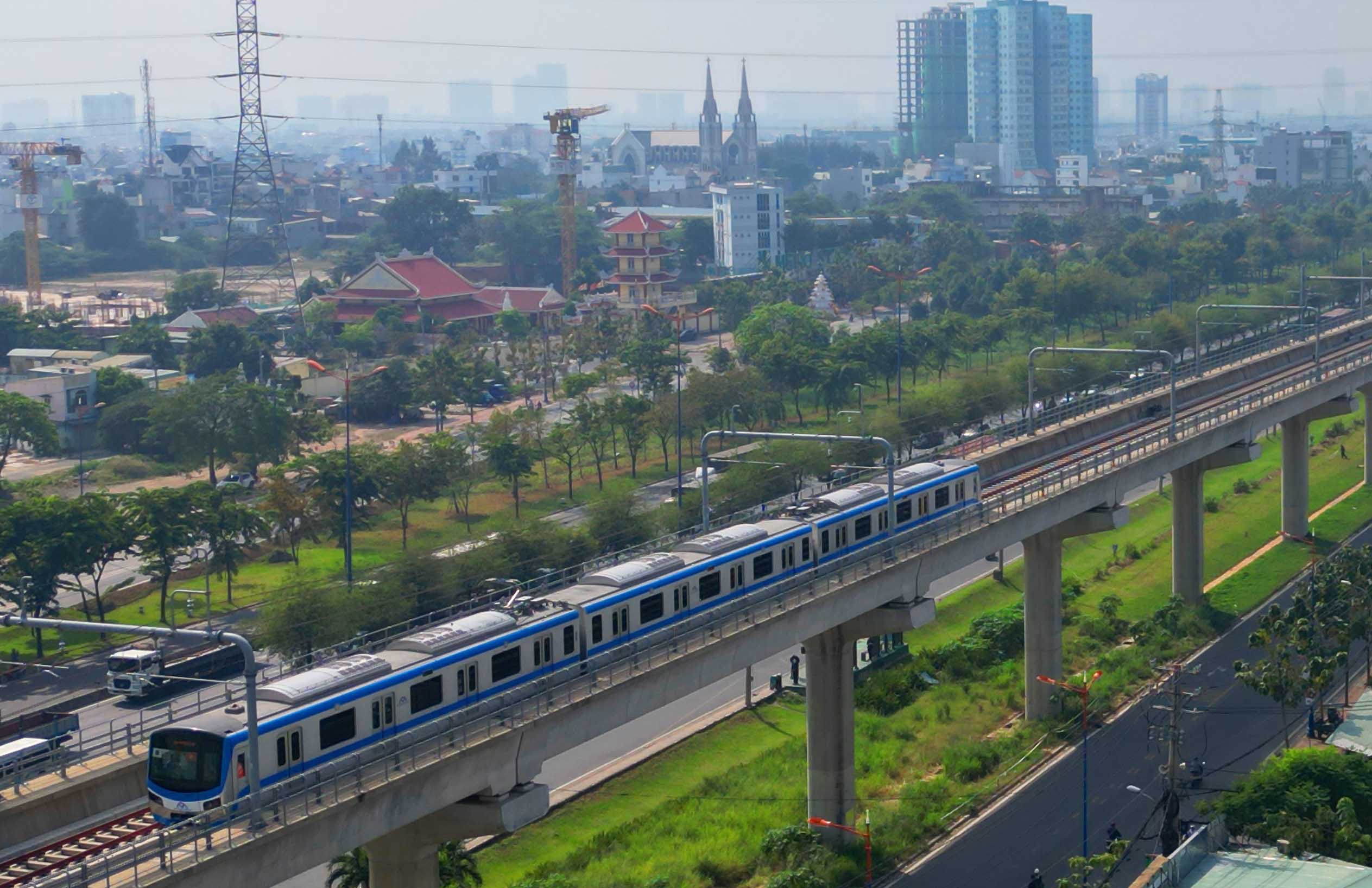 Tuyến metro số 1 (Bến Thành - Suối Tiên) giải ngân chậm do vướng mắc các thủ tục -Ảnh: Lê Toàn