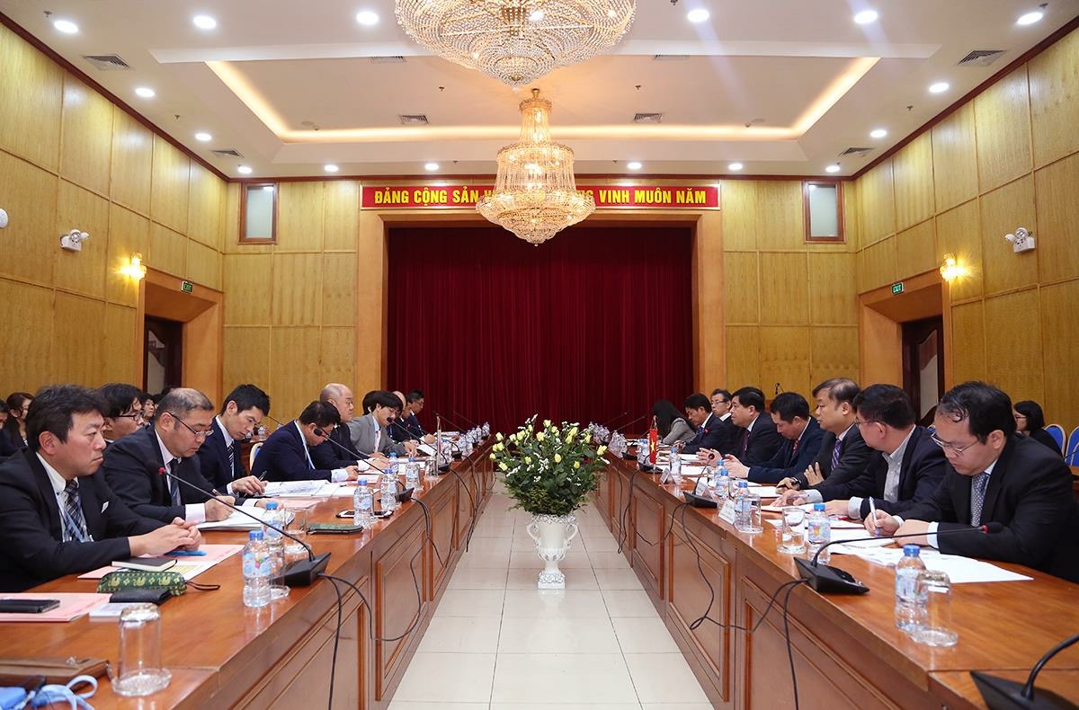 Bộ trưởng Nguyễn Chí Dũng mời gọi các doanh nghiệp Nhật Bản hãy sớm đầu tư vào Việt Nam (Ảnh: Đức Trung)