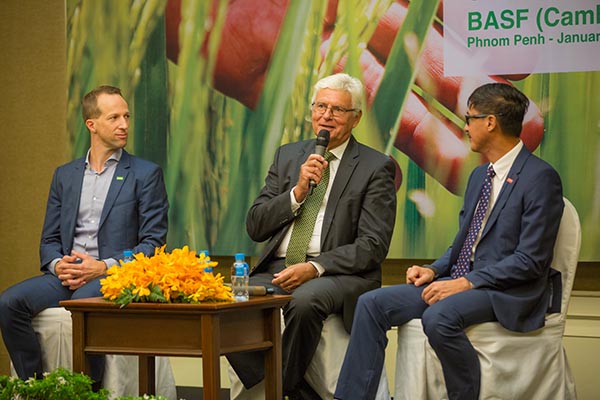 Lãnh đạo ngành hàng giải pháp nông nghiệp BASF chia sẻ tại lễ ra mắt