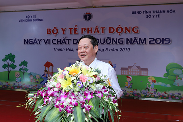 GS.TS Nguyễn Viết Tiến – Thứ trưởng thường trực Bộ Y Tế phát biểu về tình trạng suy dinh dưỡng của trẻ em Việt Nam và nhấn mạnh vai trò quan trọng của việc bổ sung các vi chất dinh dưỡng